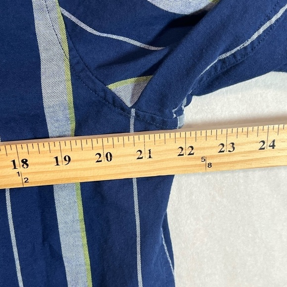 NWT Banana Republic Untucked Slim Fit Large Men's Striped Blue Shirt Summer - Picture 9 of 10